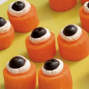 edible-eyeballs-halloween-recipe-photo-420-FF1006PARTA14